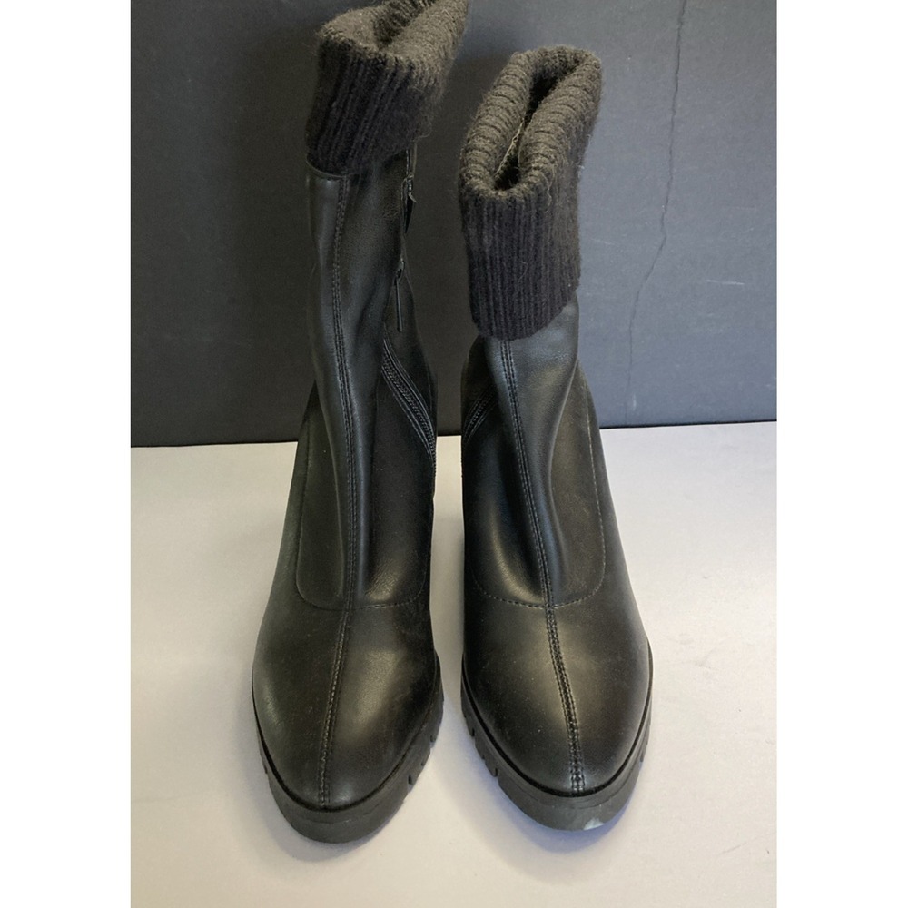 Donald J Pliner Warm Lined Wedge Winter Boots Women's Size 8 Black Leather Zip